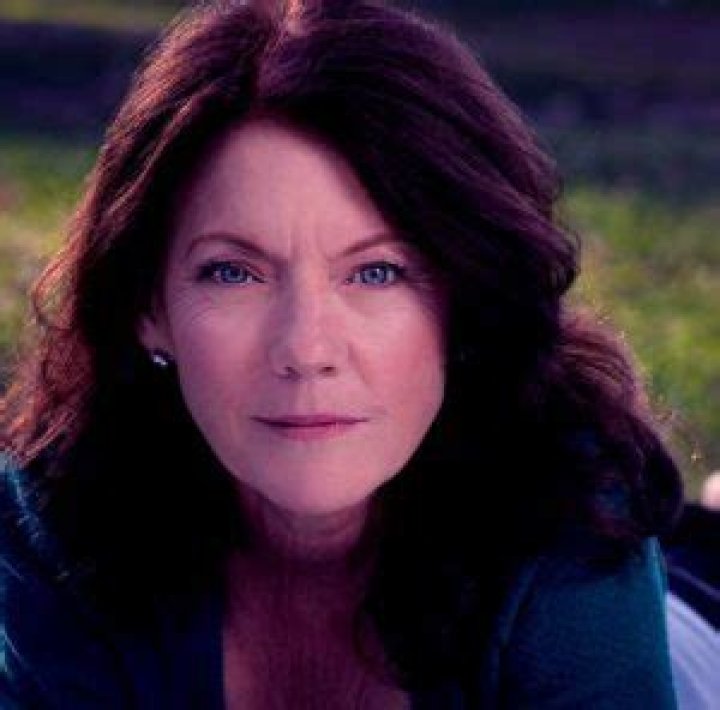 Actress Carol Jones Bio, Parents, Husband, Married, Car Accident, Obituary