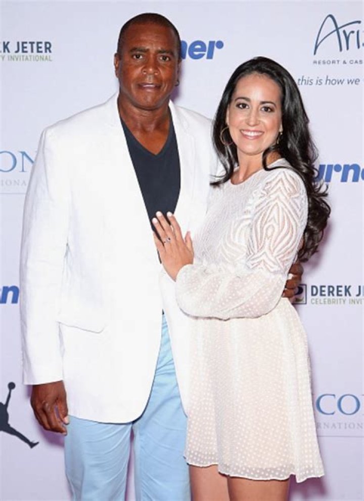 Ahmad Rashad Bio - married, girlfriend, salary, net worth