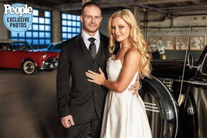 All Girls Garage Cristy Lee: Husband, Married, Net Worth, Age in Wiki biography.