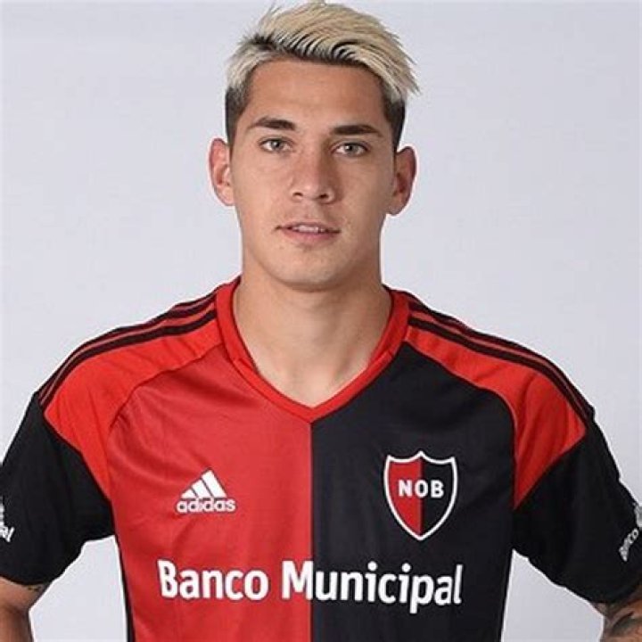 Atlanta FC Defender Franco Escobar Salary and Net worth (Bio, Age, Affair, Girlfriend, Career, Height)