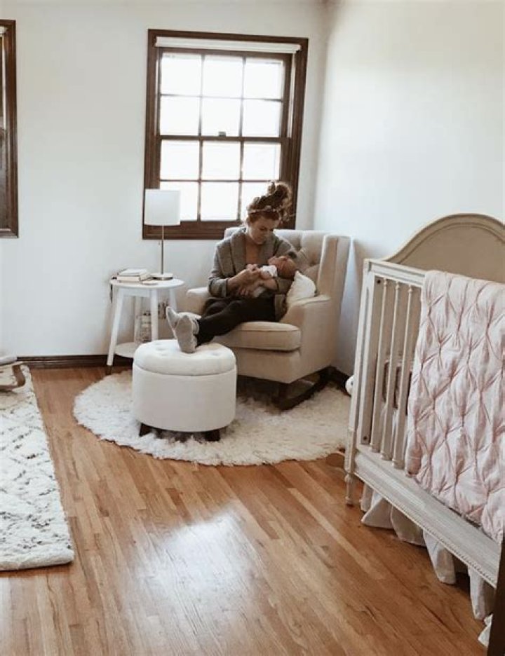 Audrey Roloff Shares Breastfeeding Discomforts