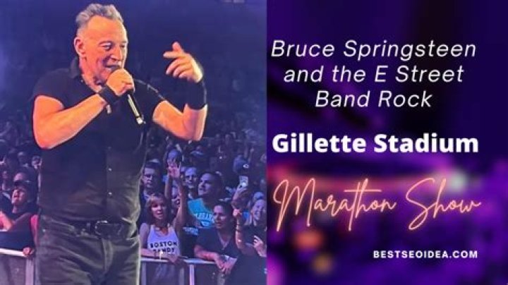 Bruce Springsteen Plays A Marathon Show At Metlife