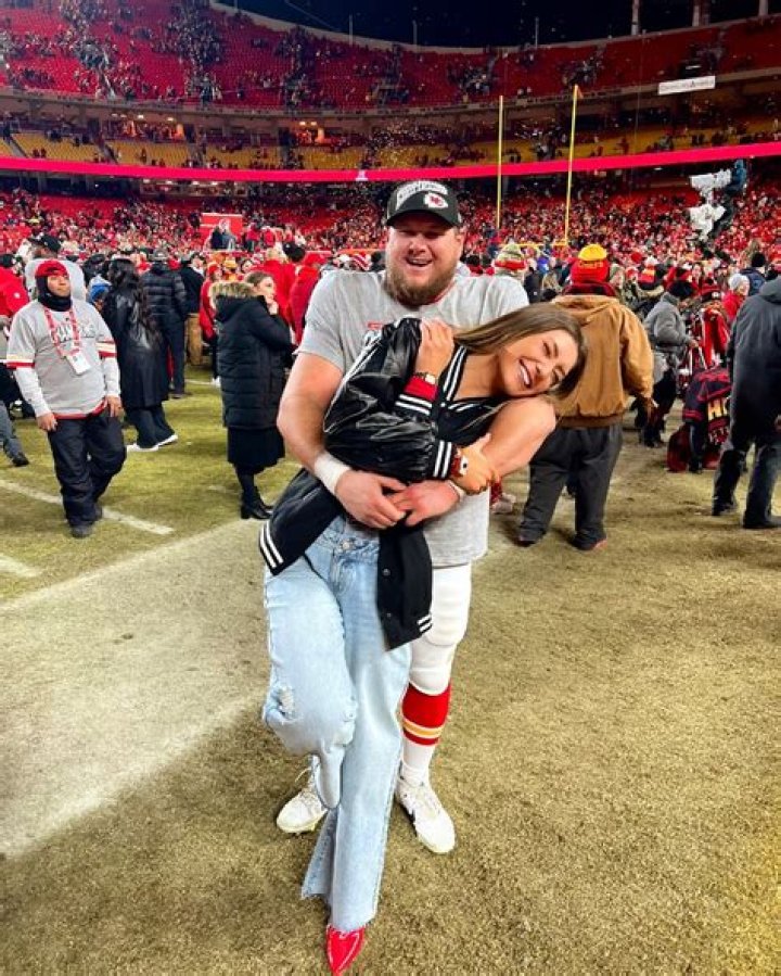 Chiefs Center Creed Humphrey Contract and Salary (Bio, Age, Family, Stats, Girlfriend)