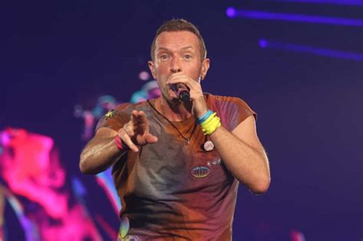 Coldplay Cancels Shows In Brazil As Chris Martin Recovers From A ‘Serious’ Lung Infection