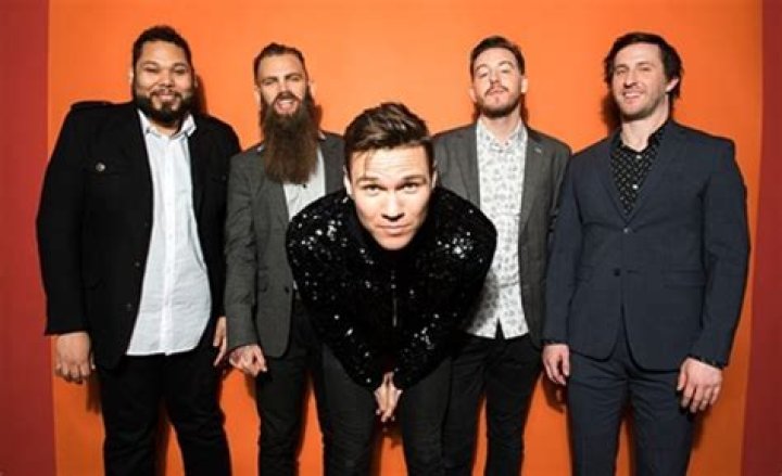 Dance Gavin Dance Lead Singer Tilian Pearson Back With The Band After Sexual Misconduct Allegations