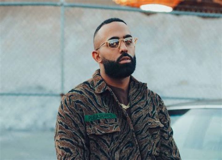 Eladio Carrión Announces U.S. Tour