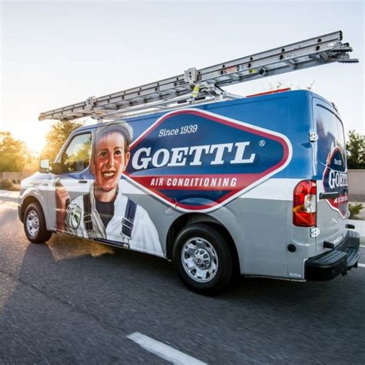 How Many Cars Does Scott Yancey Have?