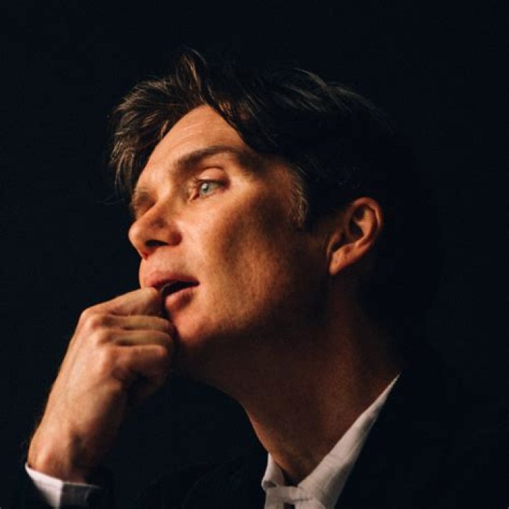 How Tall Is Cillian Murphy? Exact Height Revealed