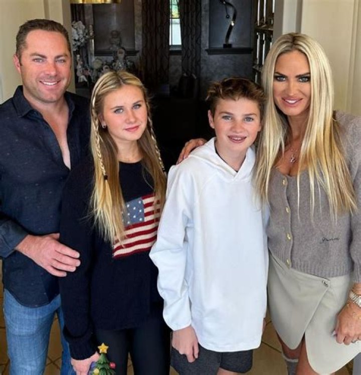 Jordan McGraw Net worth. His Wife Morgan Stewart and Kids.