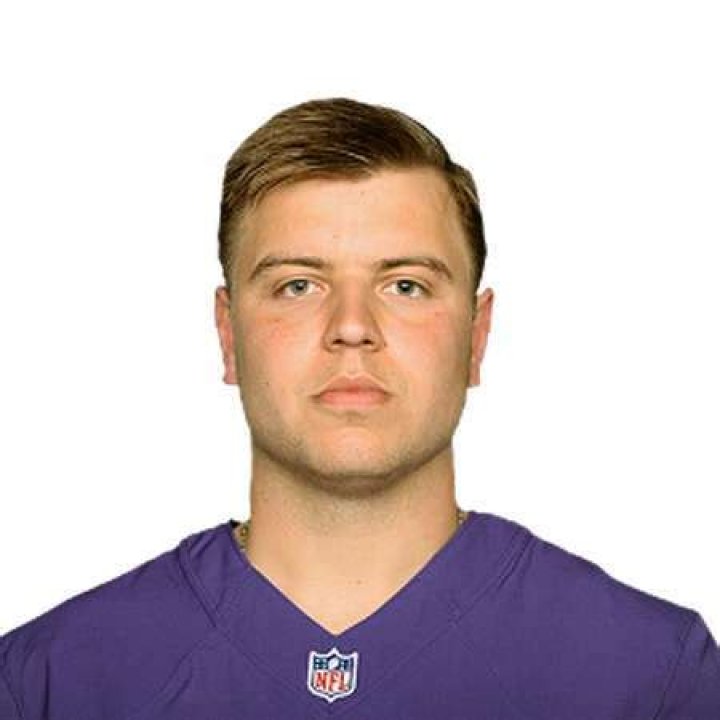 Keith Wenning Bio - affair, married, spouse, girlfriend, children, bio, career