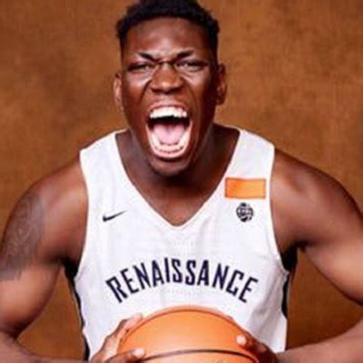 Kofi Cockburn NBA Draft Projection and Salary (Bio, Age, ESPN, Stats, Family, Girlfriend, Affair)