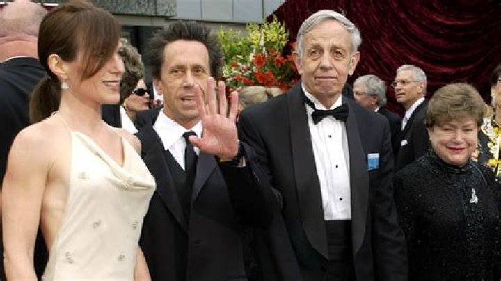 
Life and Death of John Nash: What Happened to Him and How Did He Die? 