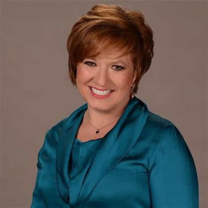Miranda Bio-salary, net worth, married, wife, children, career, bio, affair