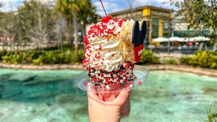 New Disney Sweet Treats Are Here!