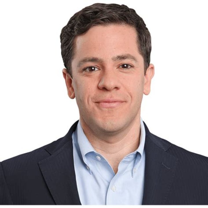NFL Journalist Gregg Rosenthal Biography (Wife, Age, Wiki, Family, Career, Salary)