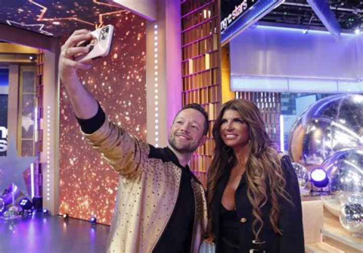 RHONJ’s Teresa Giudice to Star in VH1 Christmas Comedy “Fuhgeddabout Christmas” This Holiday Season – Celeb Secrets