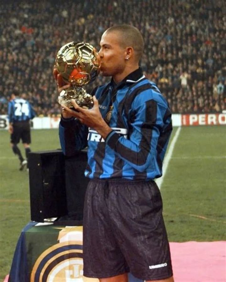 Ronaldo Luis Nazario de Lima Vana Vechiitiko Plus Untold Biography