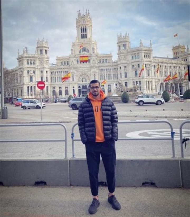 Saeid Ezatolahi Bio-salary, net worth, girlfriend, relationship, career, bio, family