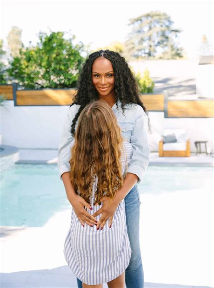 ‘Southside With You’ actress Tika Sumpter blissfully engaged despite failed relationship with past husband. All the details on her relationship with ex-husband and present fiance.