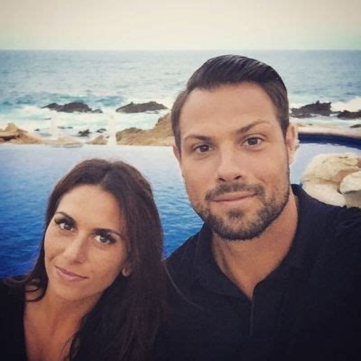 Zach Bogosian Biography- salary, net worth, married, relationship, affair, wife, girlfriend, age, nationality, contract, stats, family, dating, children